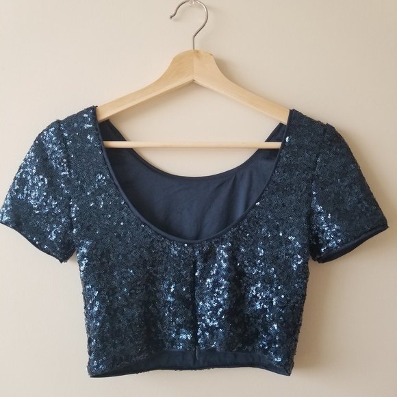 Forever 21 Blue Sequin Crop Top & Mini Skirt Set - Picture 4 of 13